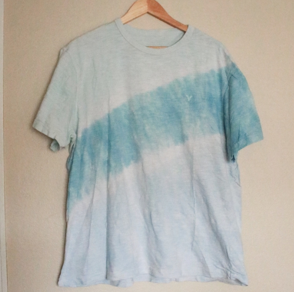 American Eagle Outfitters Light Blue Tie-Dye Tee